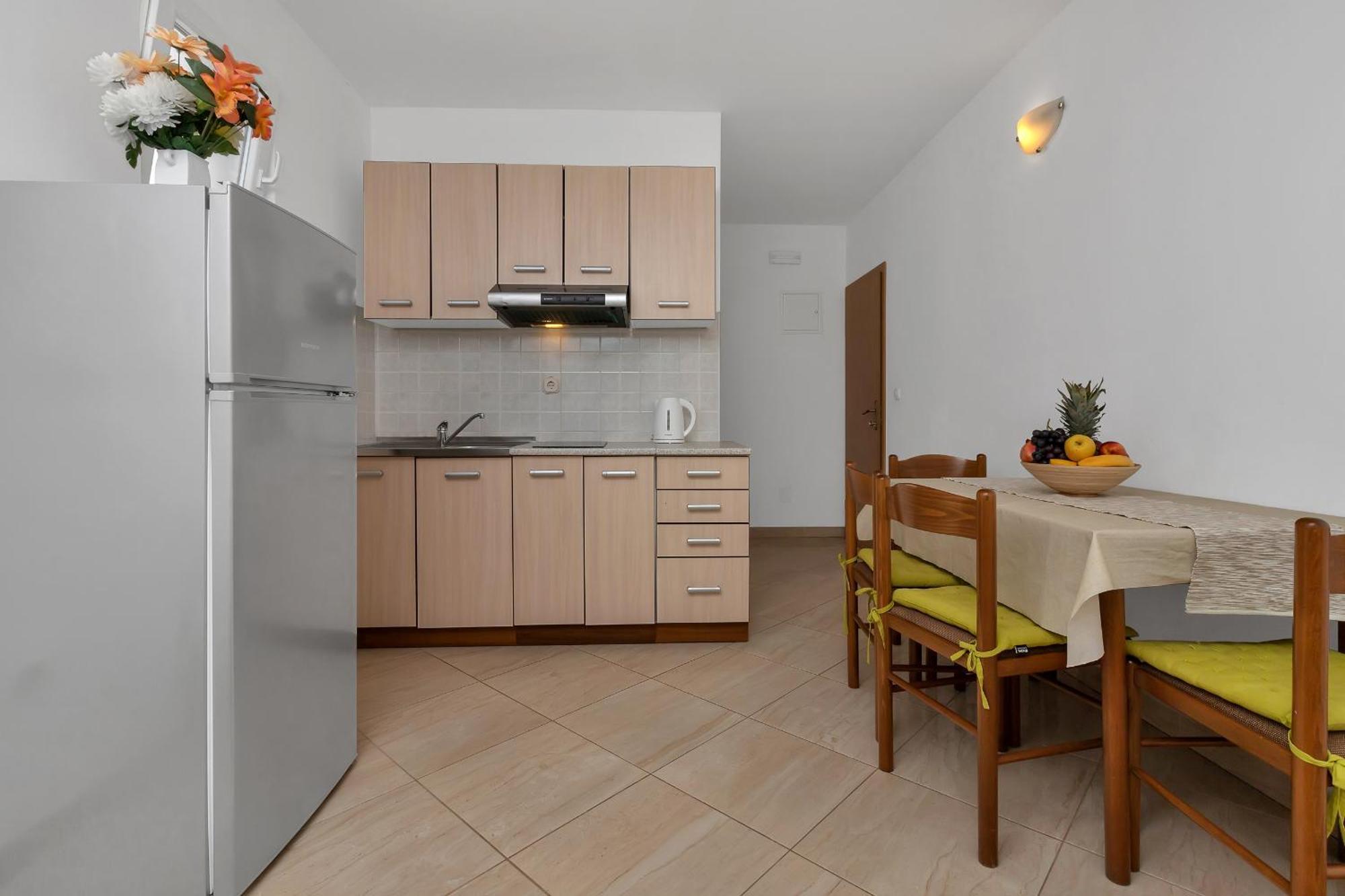 Apartments Ferdo Živogošće Pokoj fotografie